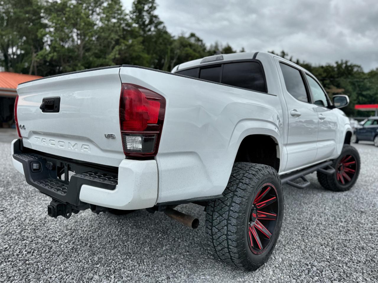 Toyota Tacoma SR5 2019