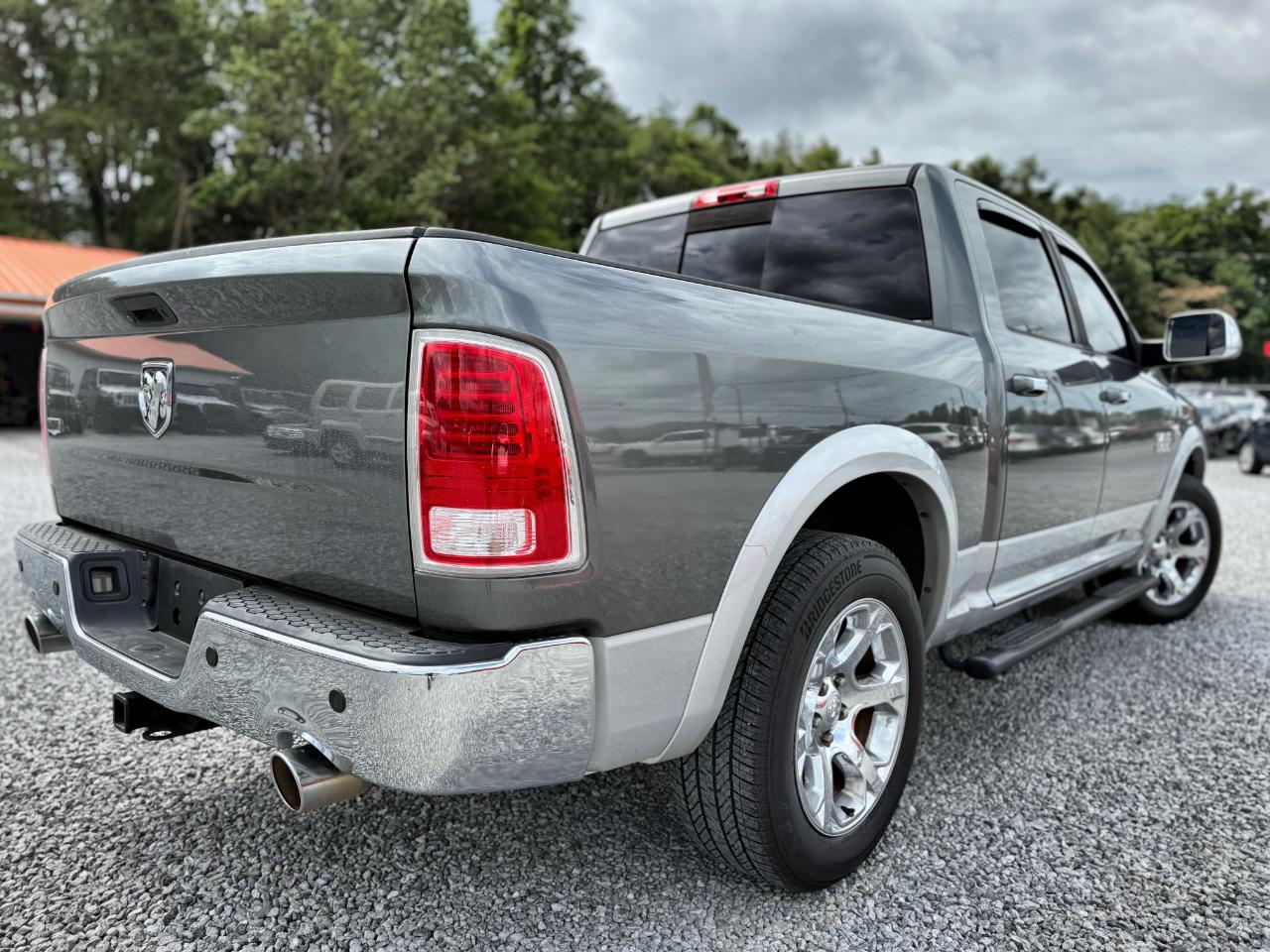 RAM 1500 Laramie Crew Cab 2013