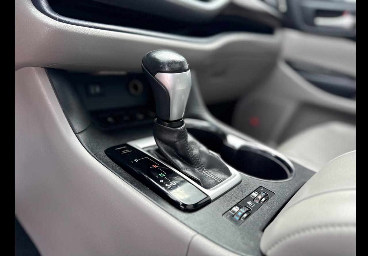 Toyota Highlander Limited AWD V6 2014