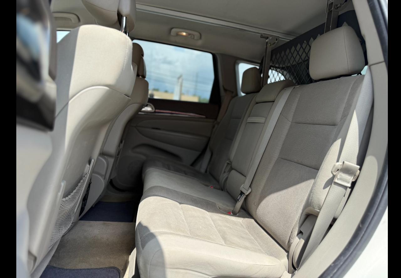 Jeep Grand Cherokee Laredo 4WD 2012