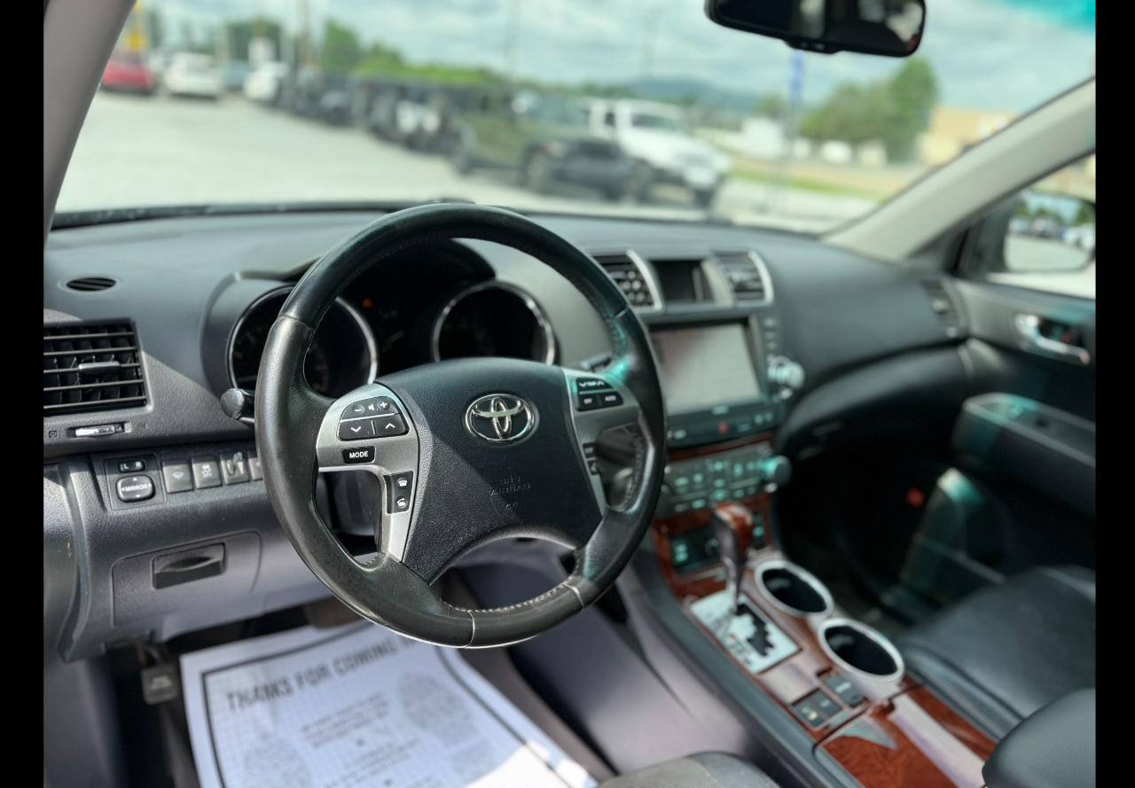 Toyota Highlander Limited 4WD 2012