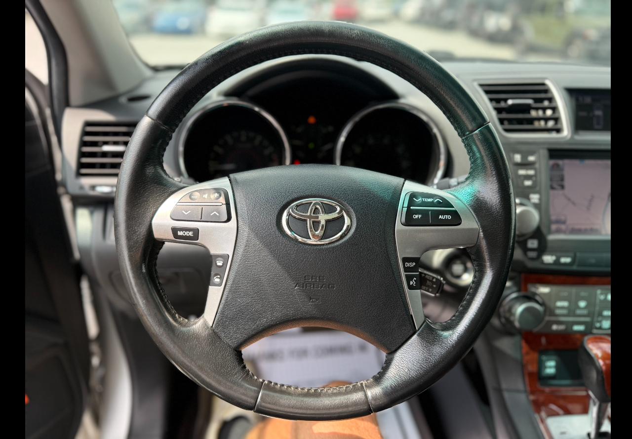 Toyota Highlander Limited 4WD 2012