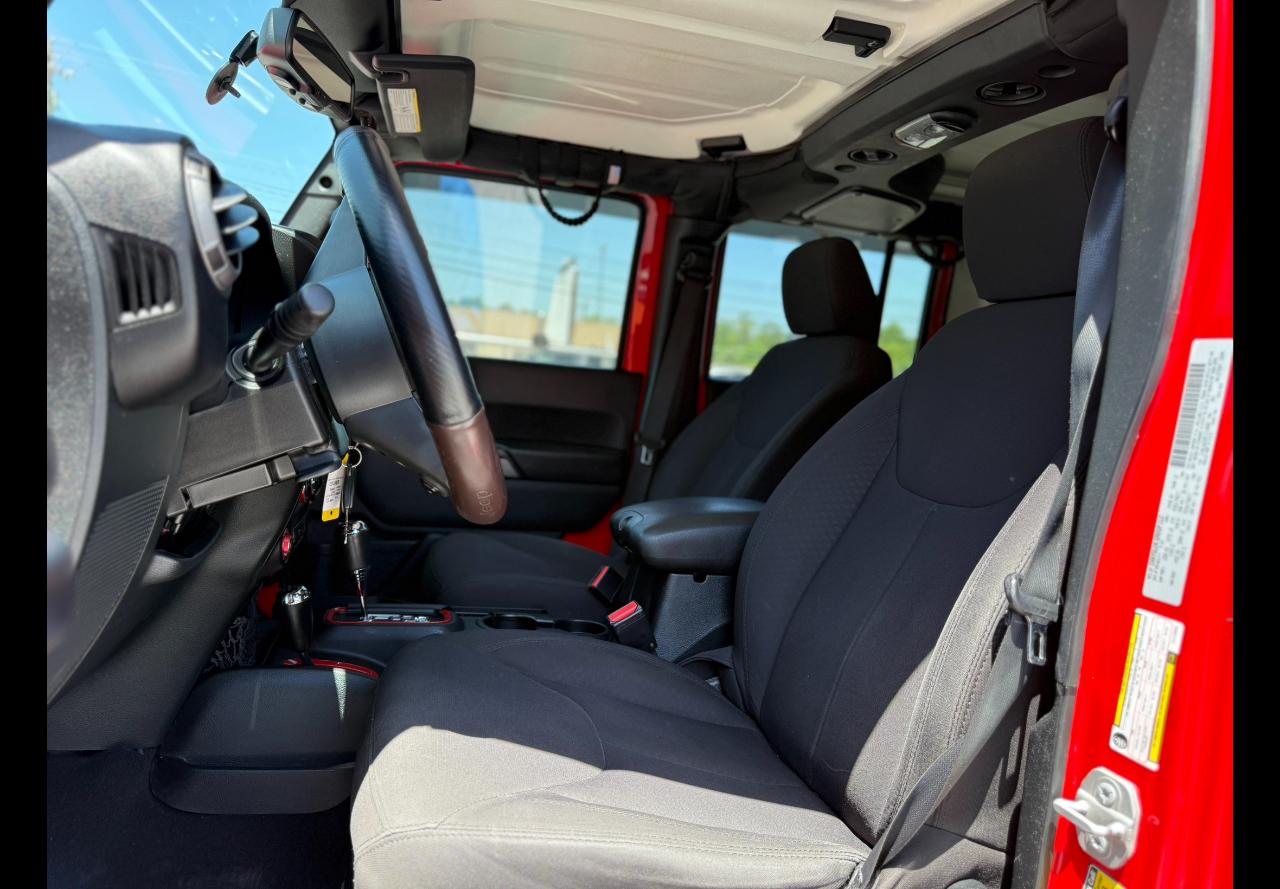 Jeep Wrangler Unlimited Sport 4WD 2015