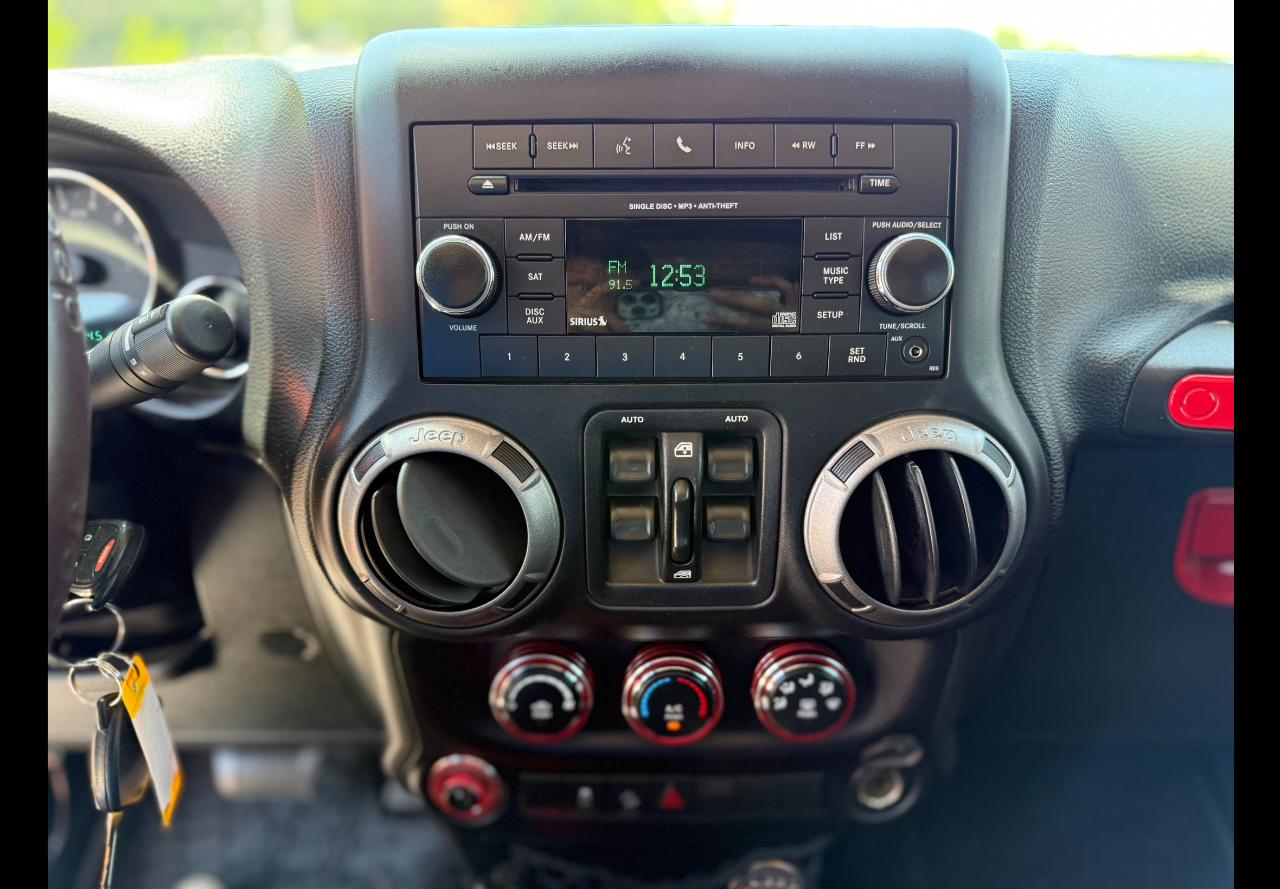 Jeep Wrangler Unlimited Sport 4WD 2015