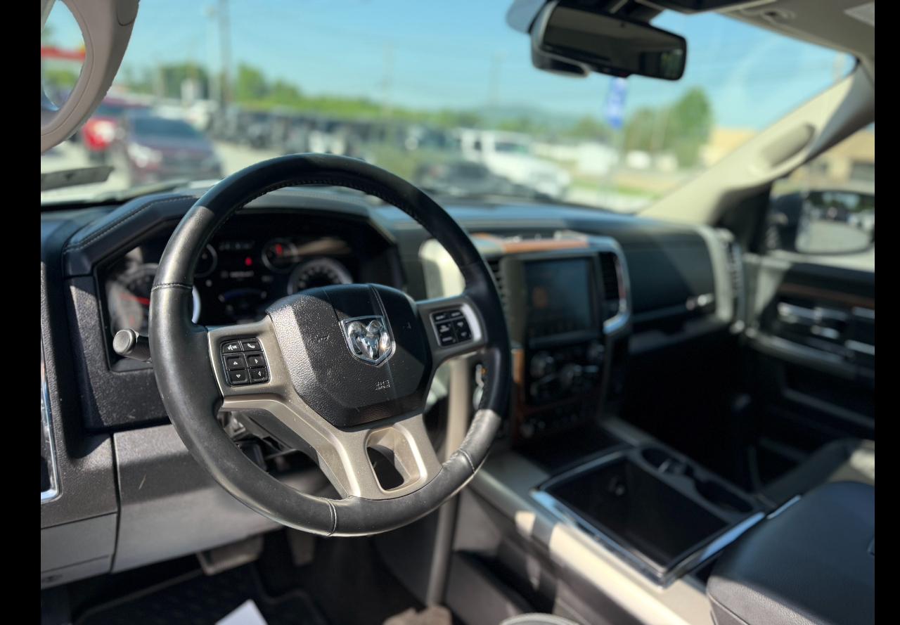 RAM 1500 Laramie 2014