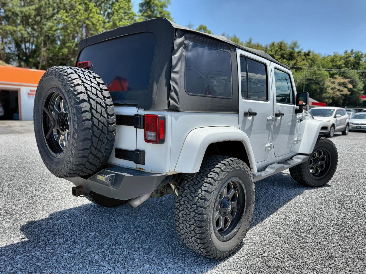 Jeep Wrangler Unlimited Sahara 2015