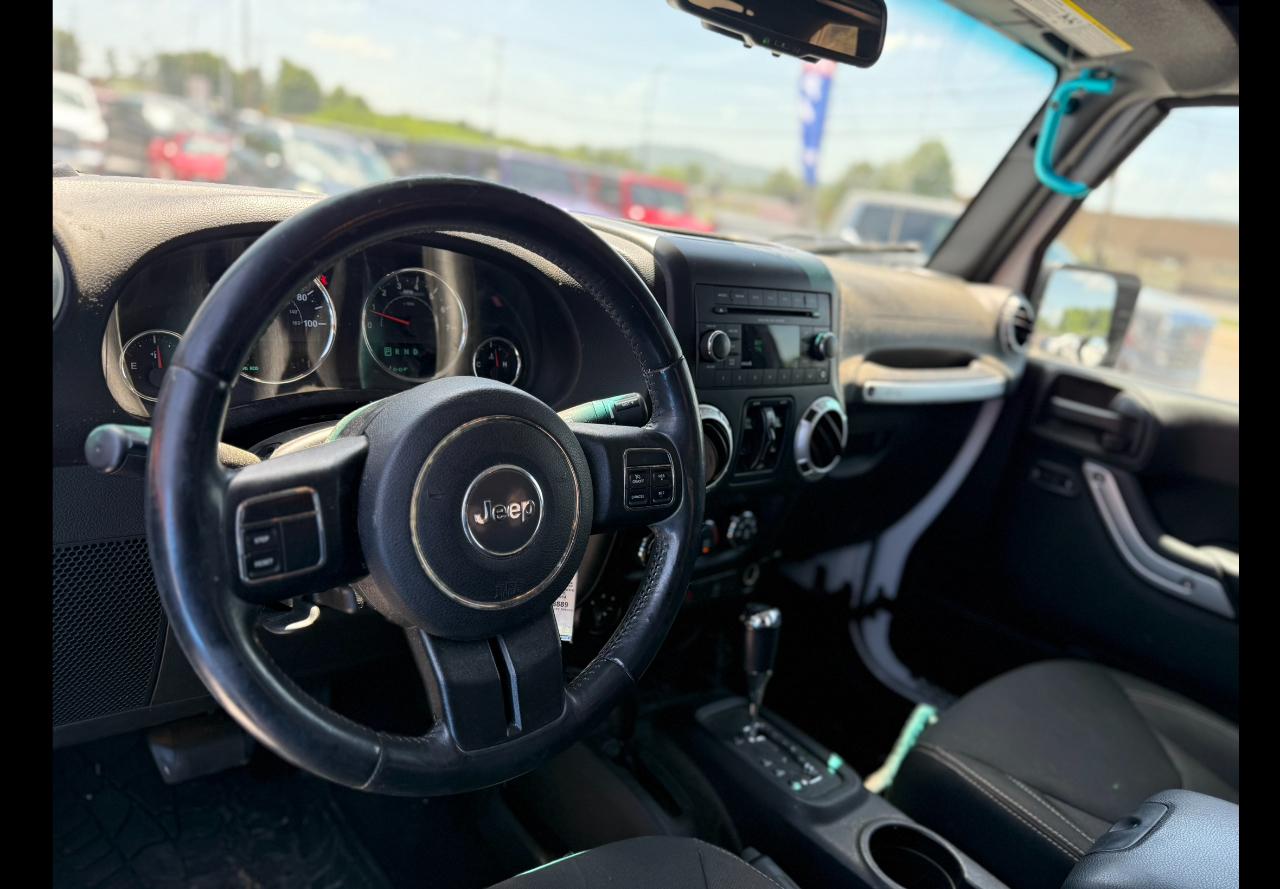 Jeep Wrangler Unlimited Sahara 2015