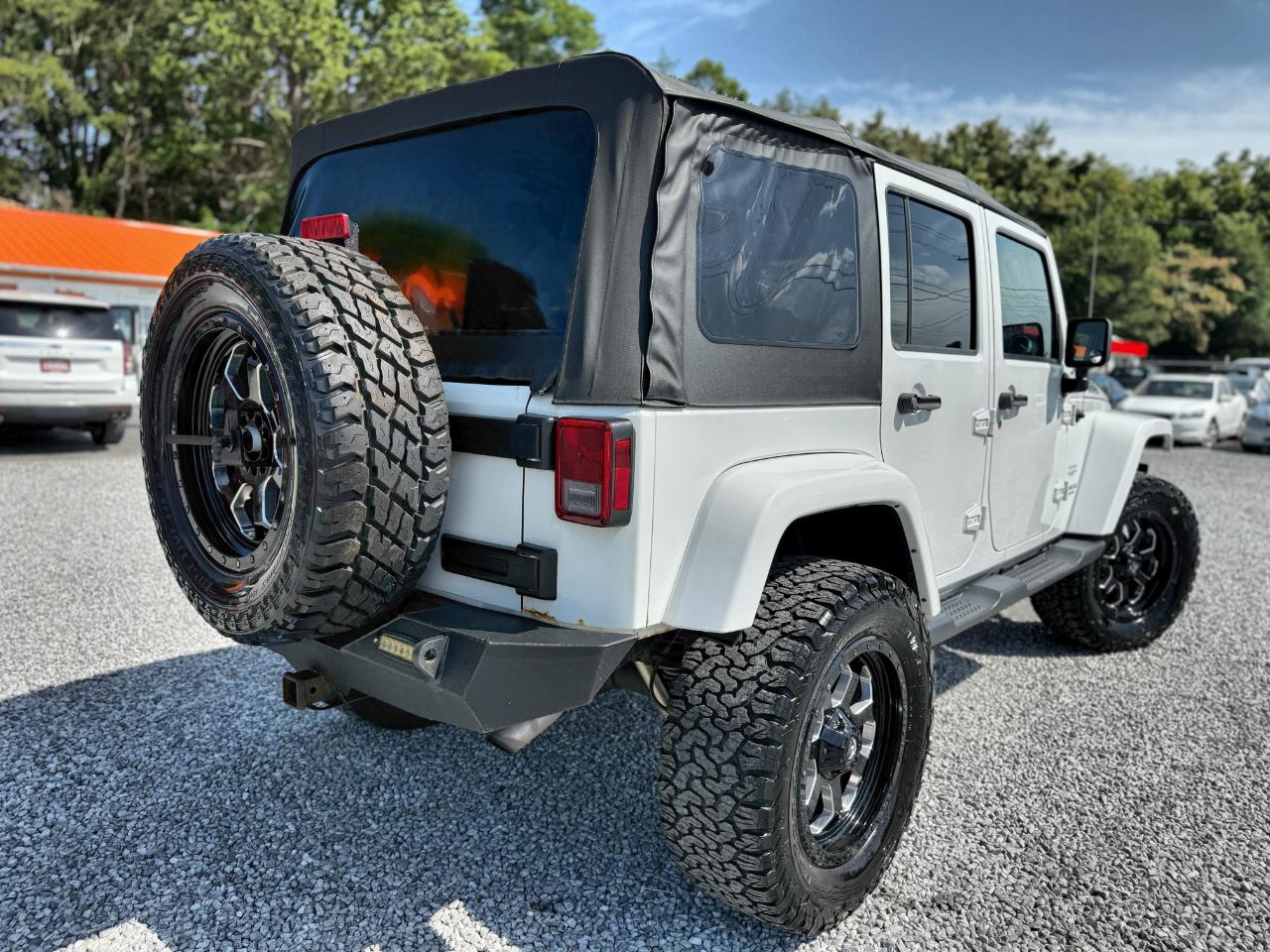 Jeep Wrangler Unlimited Sahara 2015