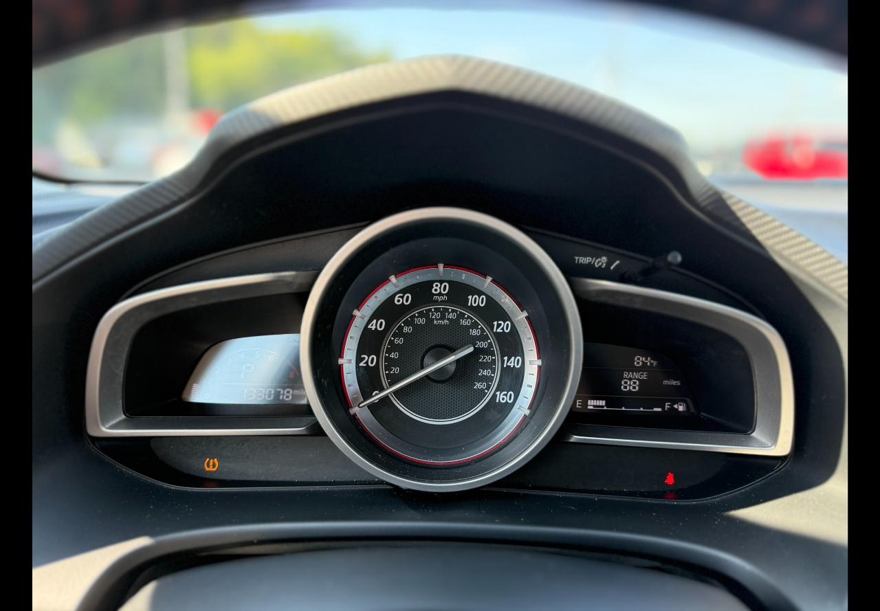 Mazda MAZDA3 i Touring AT 5-Door 2014
