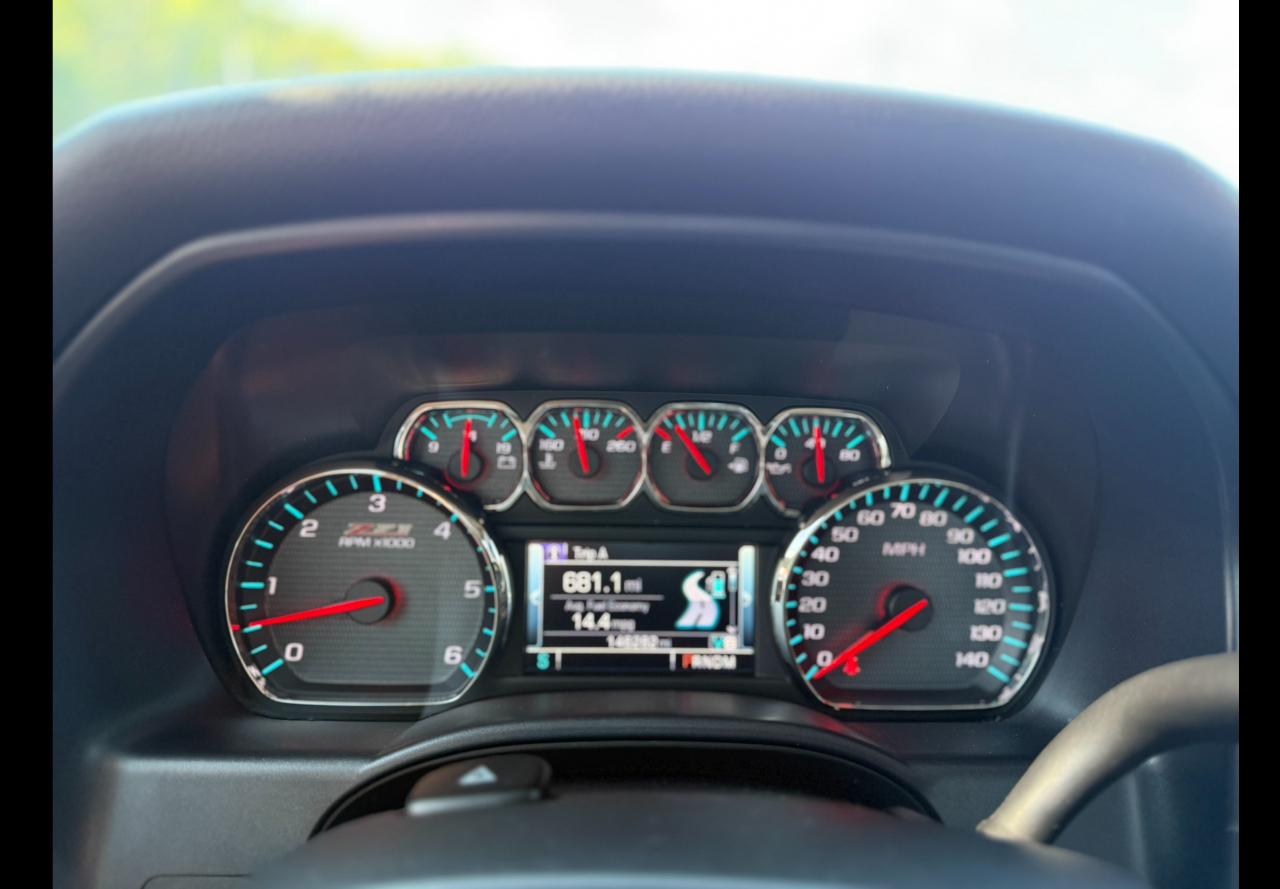 Chevrolet Silverado 1500 LT Crew Cab Long Box 4WD 2015