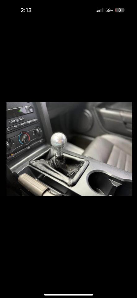 Ford Mustang GT Deluxe Coupe 2007