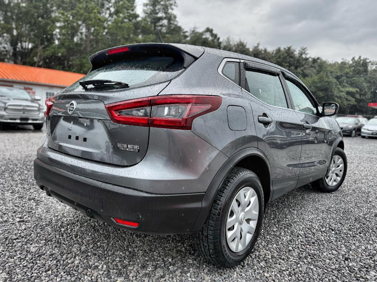 Nissan Rogue Sport S 2020