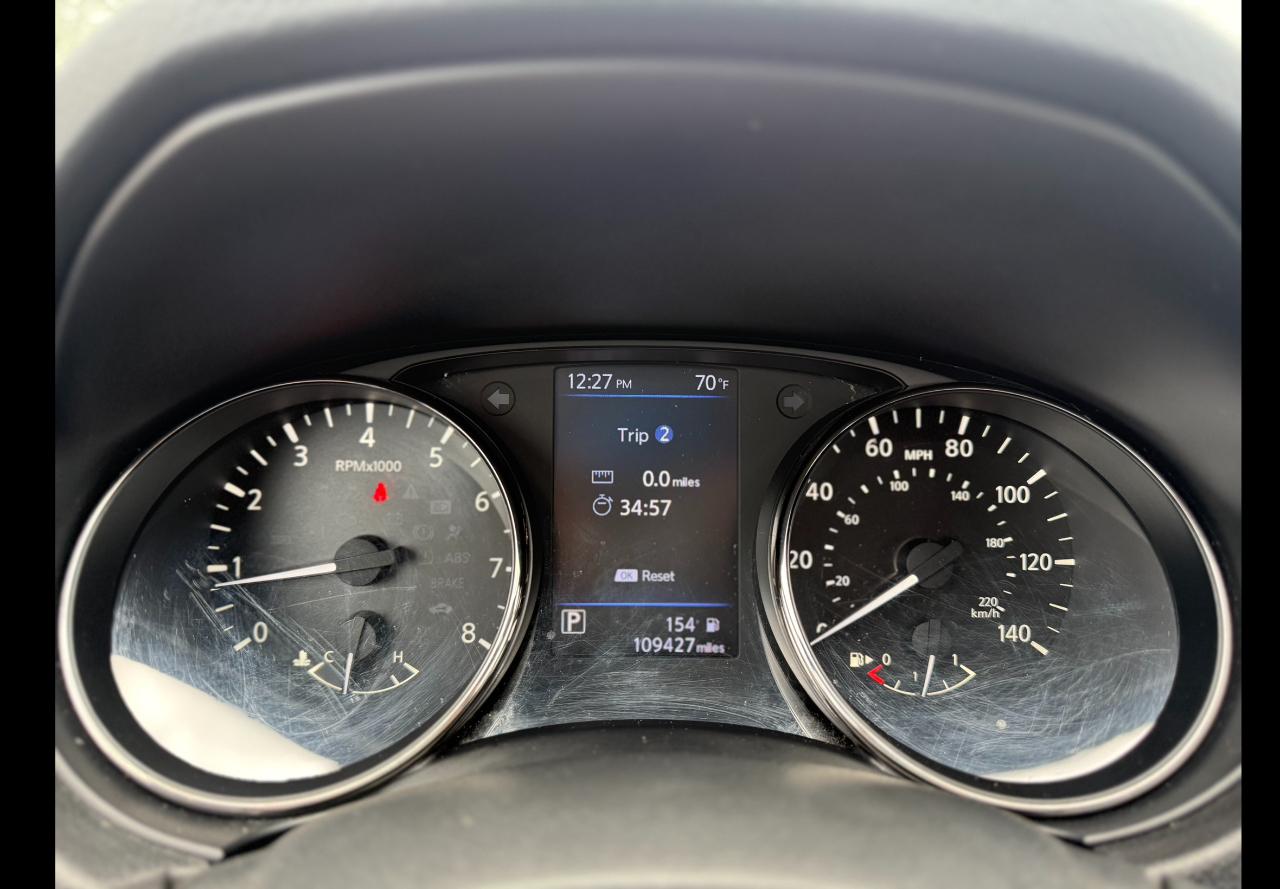 Nissan Rogue Sport S 2020