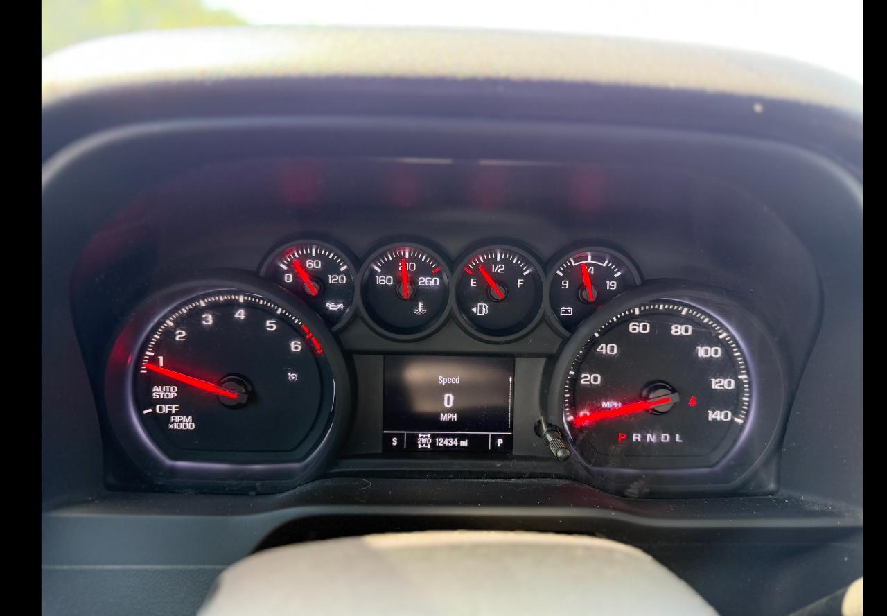 Chevrolet Silverado 1500 Custom 2025