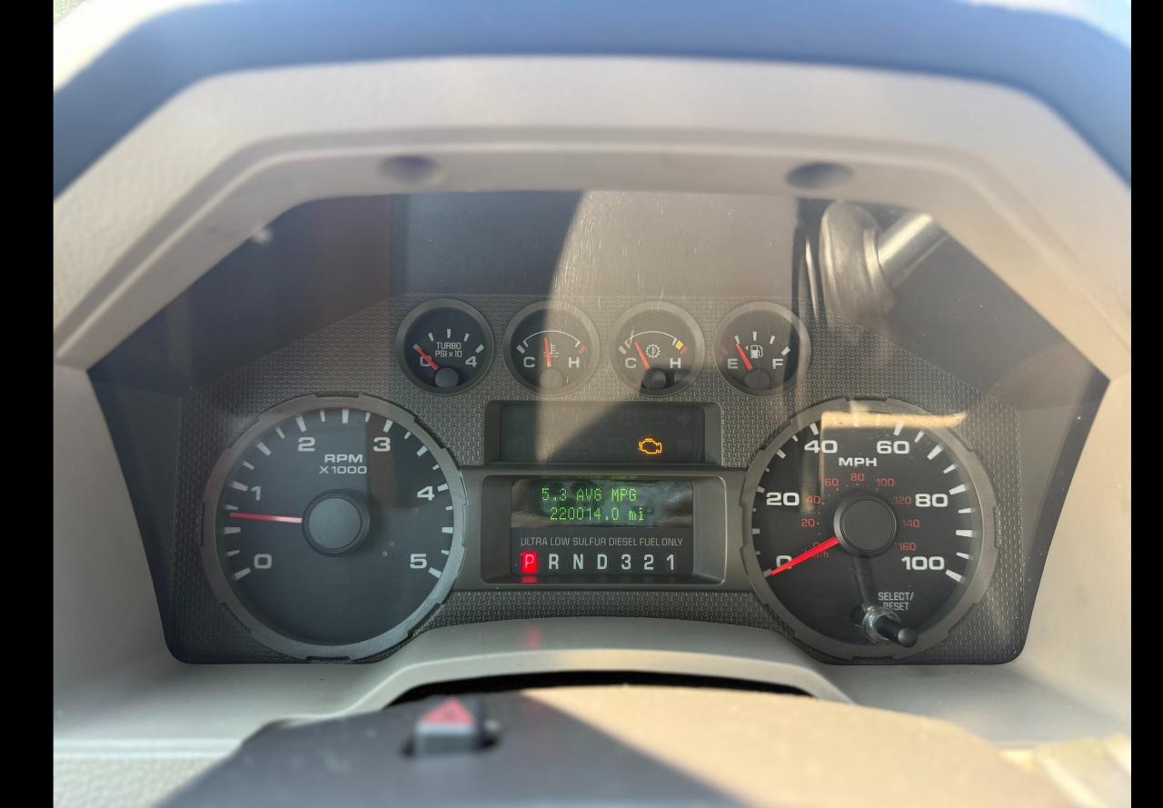 Ford F-450 SD Lariat Crew Cab 4WD 2008