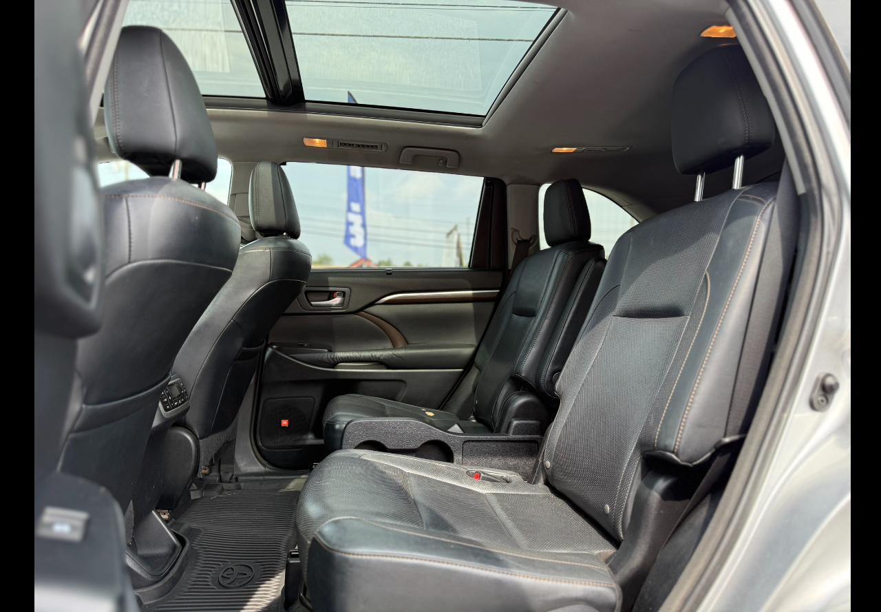 Toyota Highlander Limited AWD V6 2015