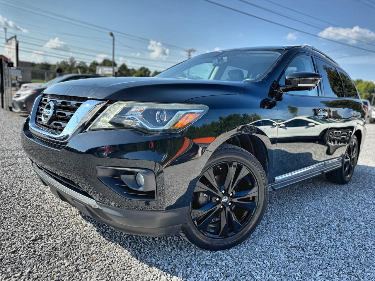Nissan Pathfinder Platinum 4WD 2017