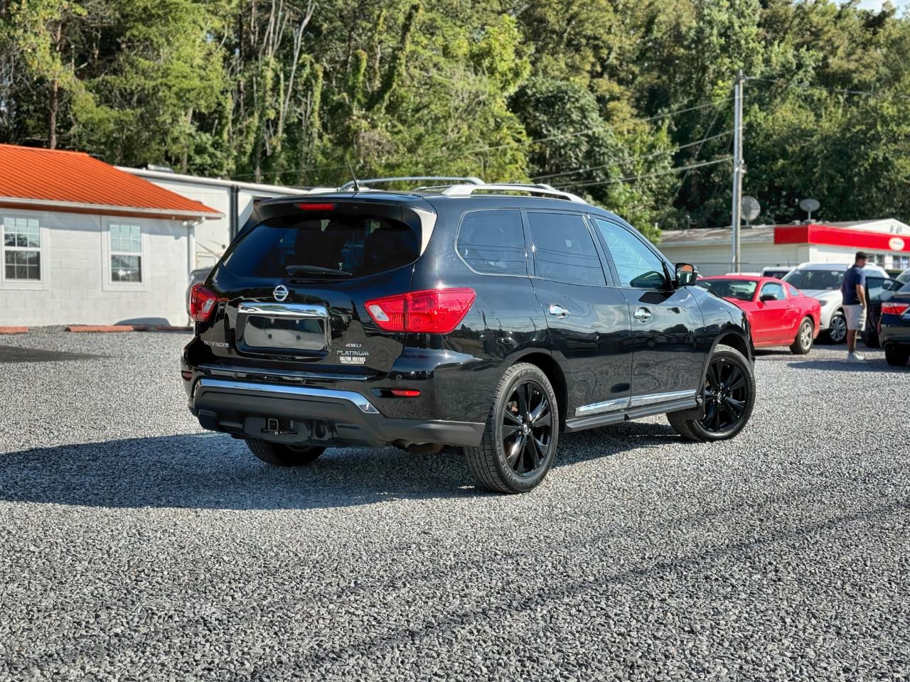 Nissan Pathfinder Platinum 4WD 2017