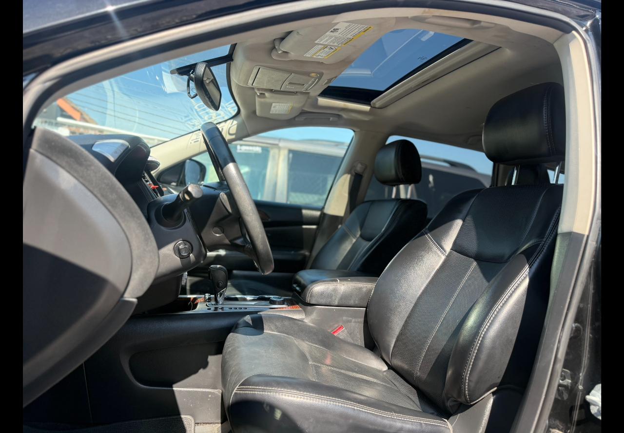 Nissan Pathfinder Platinum 4WD 2017