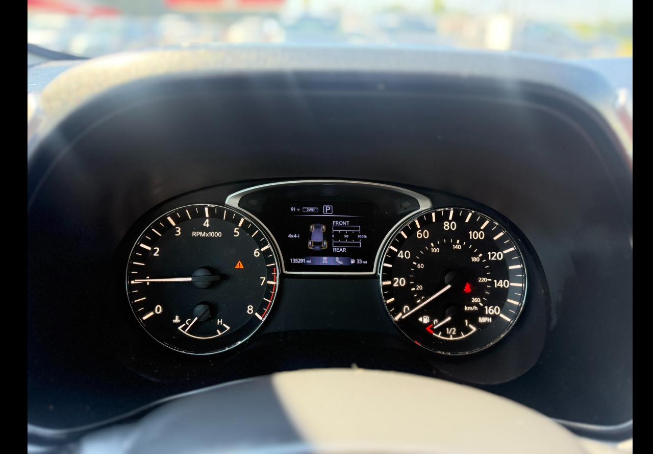 Nissan Pathfinder Platinum 4WD 2017