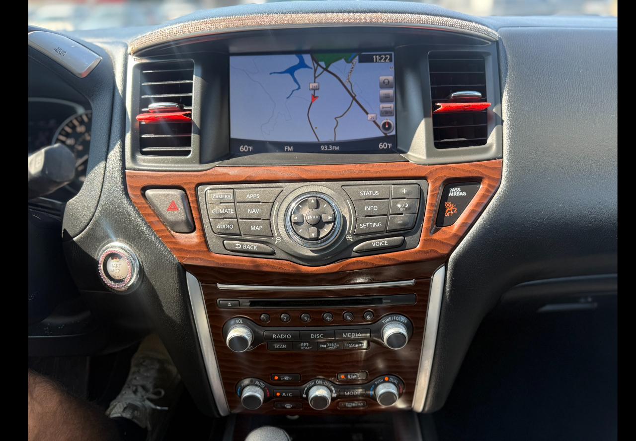 Nissan Pathfinder Platinum 4WD 2017