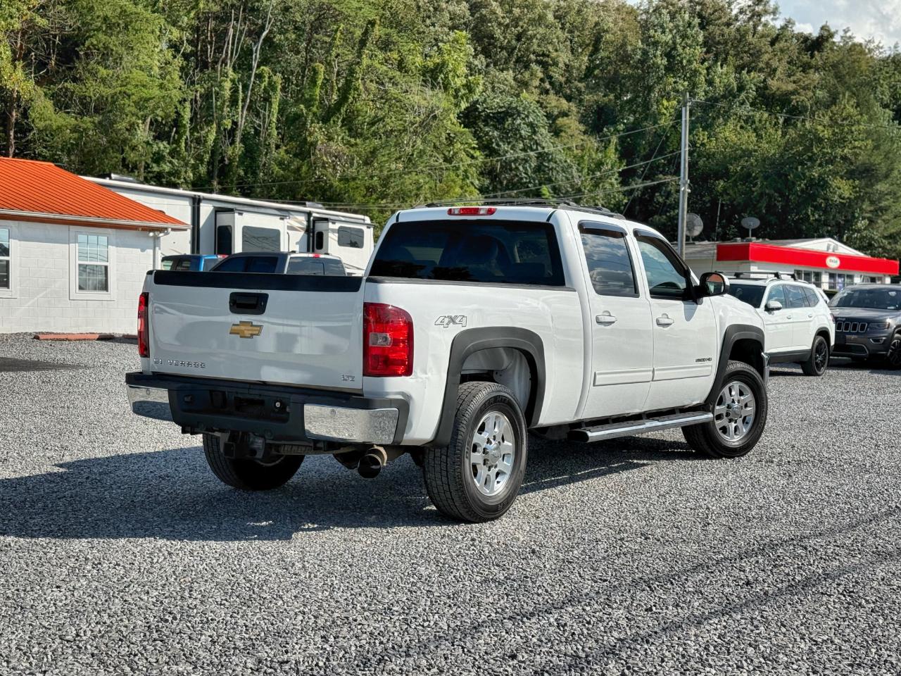 Chevrolet Silverado 2500HD LTZ 4WD 2013