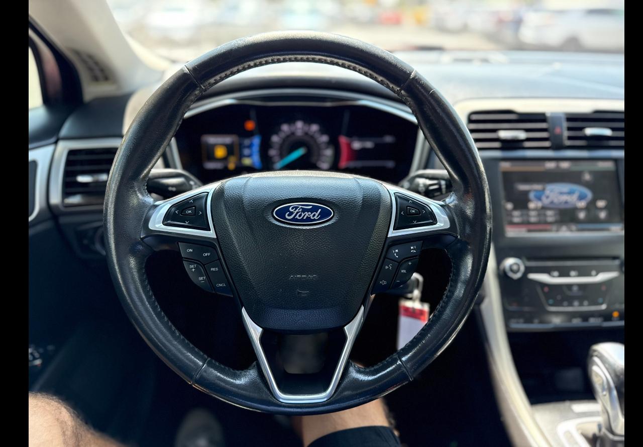 Ford Fusion SE 2014