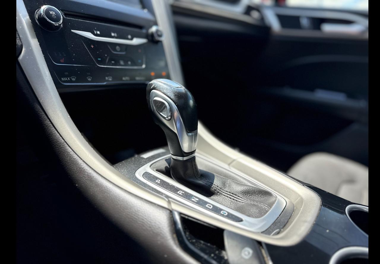 Ford Fusion SE 2014
