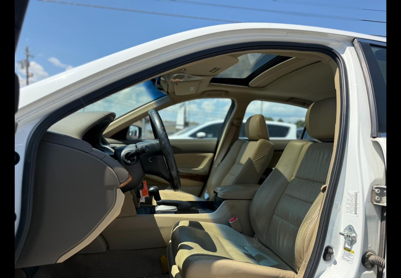 Honda Accord EX-L Sedan AT 2010