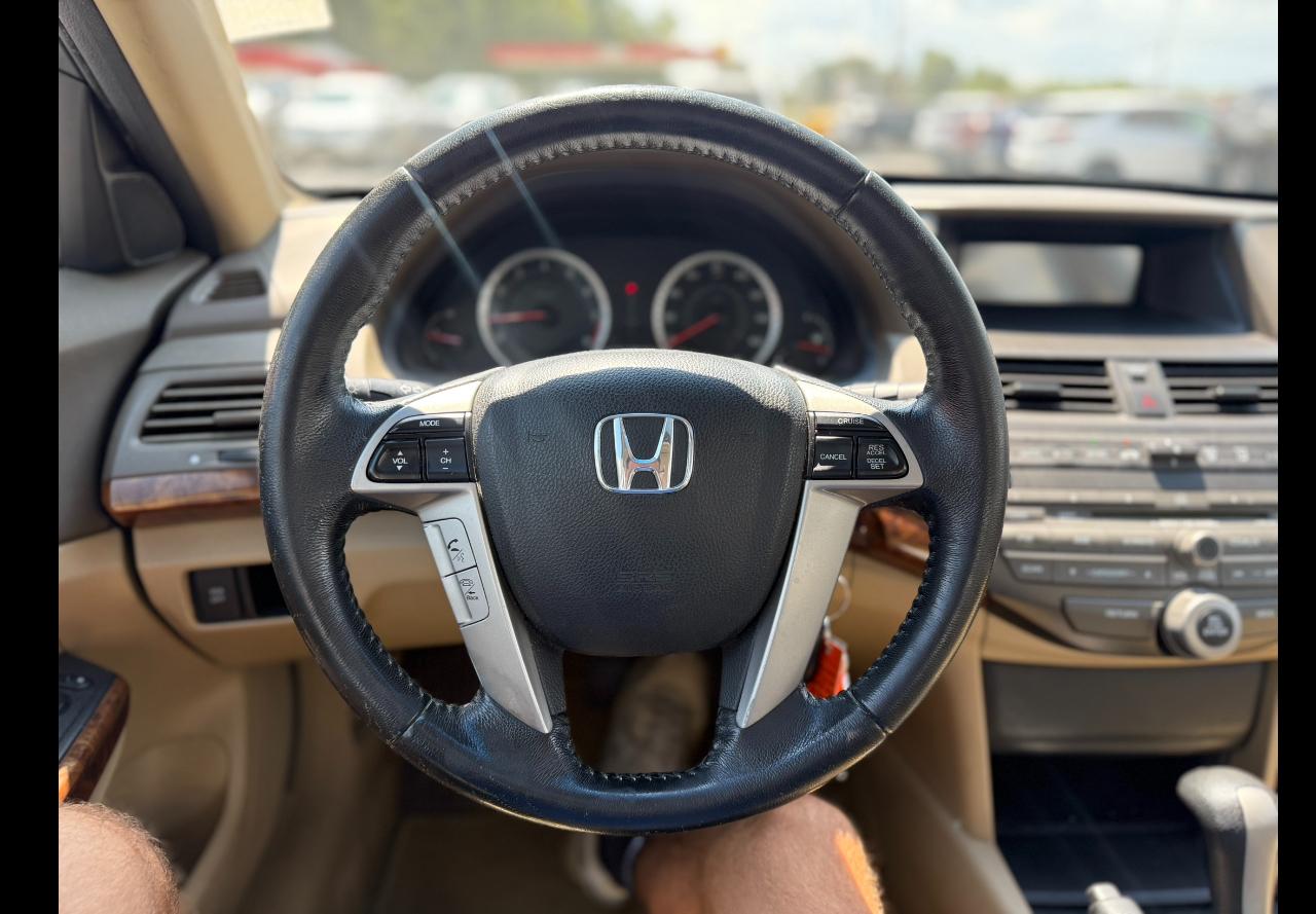 Honda Accord EX-L Sedan AT 2010
