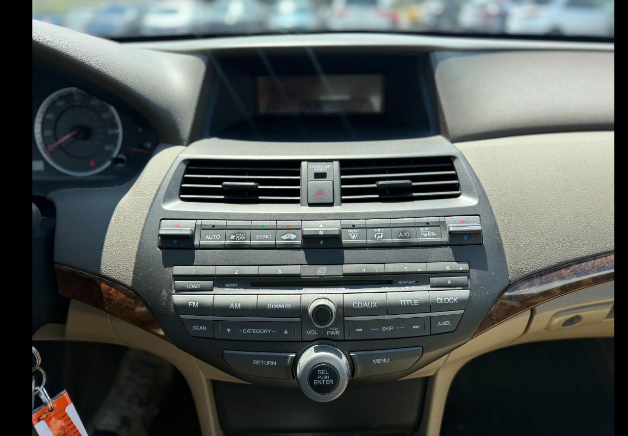 Honda Accord EX-L Sedan AT 2010