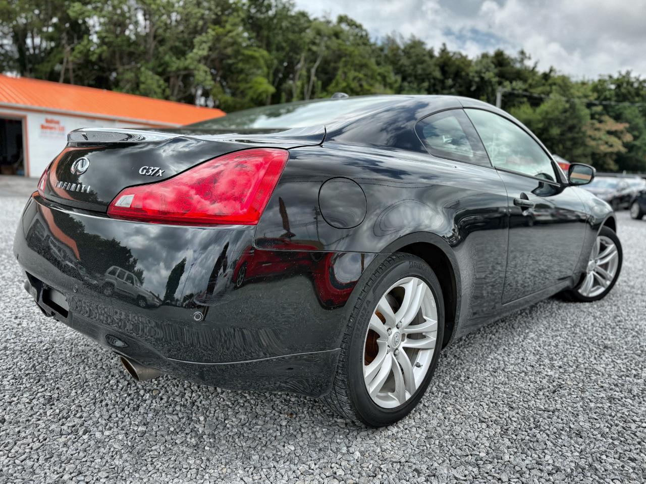 Infiniti G Coupe G37x AWD 2010