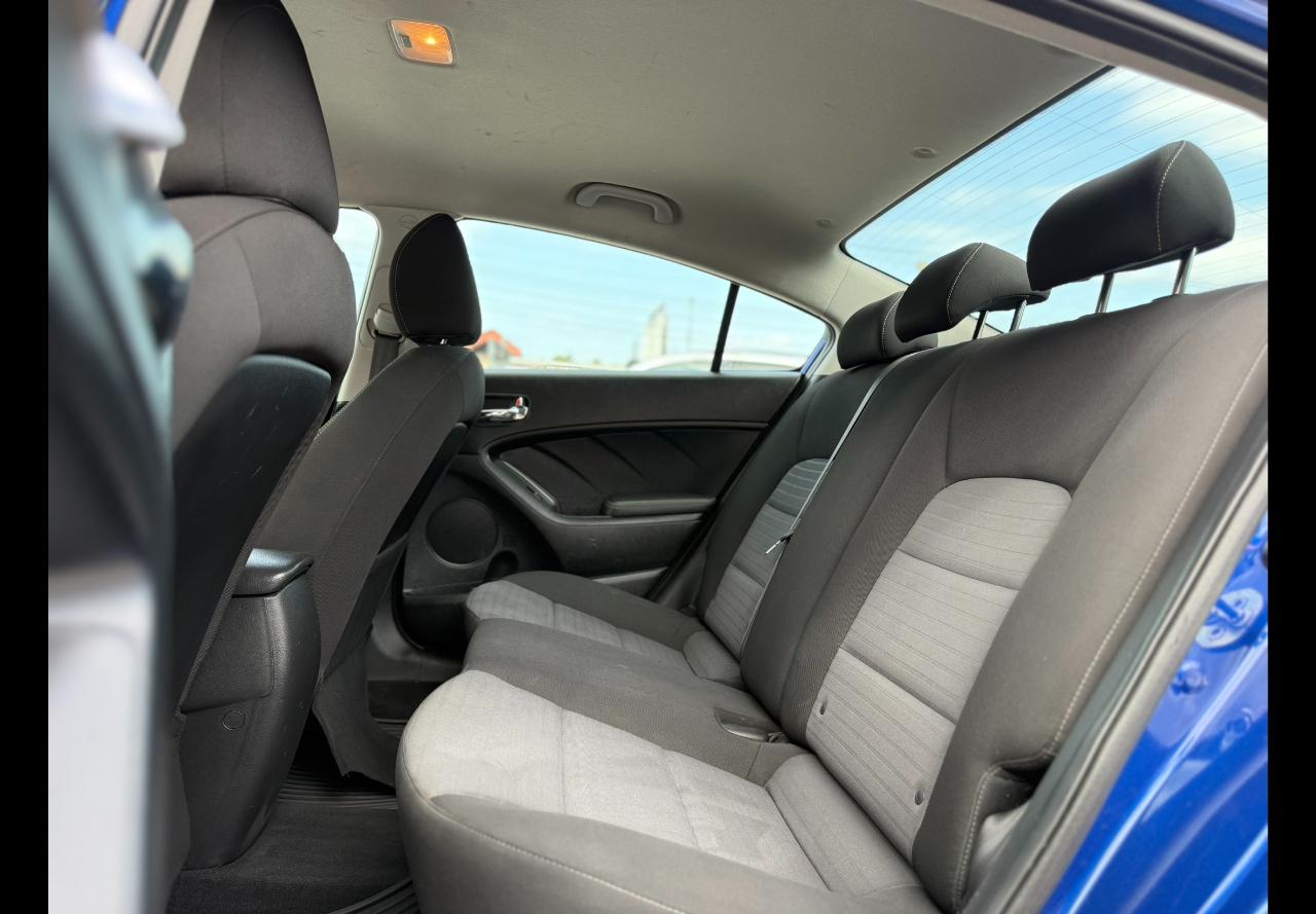 Kia Forte LX 6A 2017