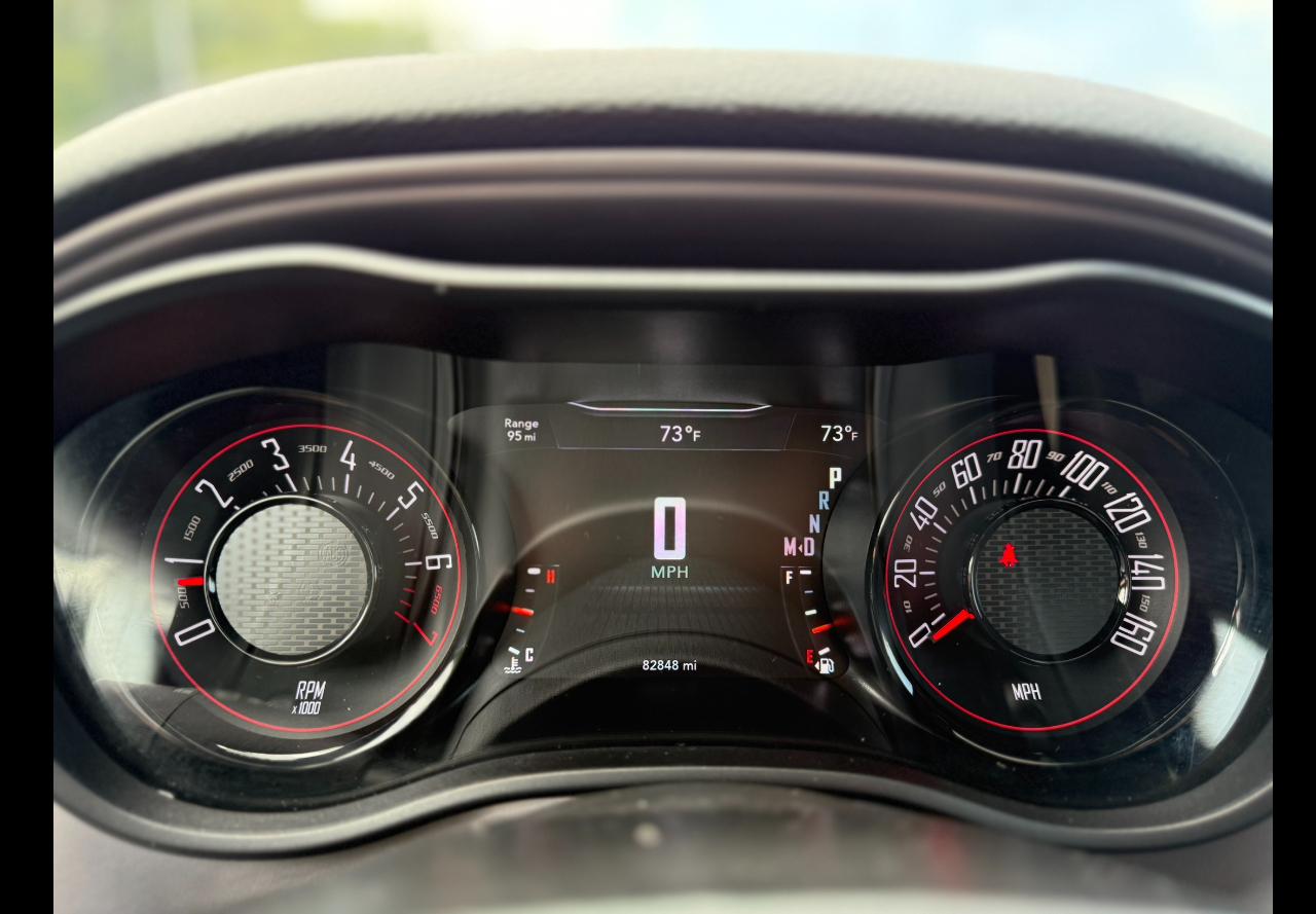 Dodge Challenger SXT 2023