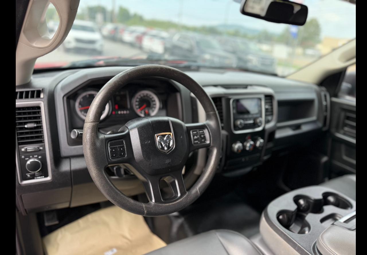 RAM 1500 Classic Tradesman Quad Cab 4WD 2019