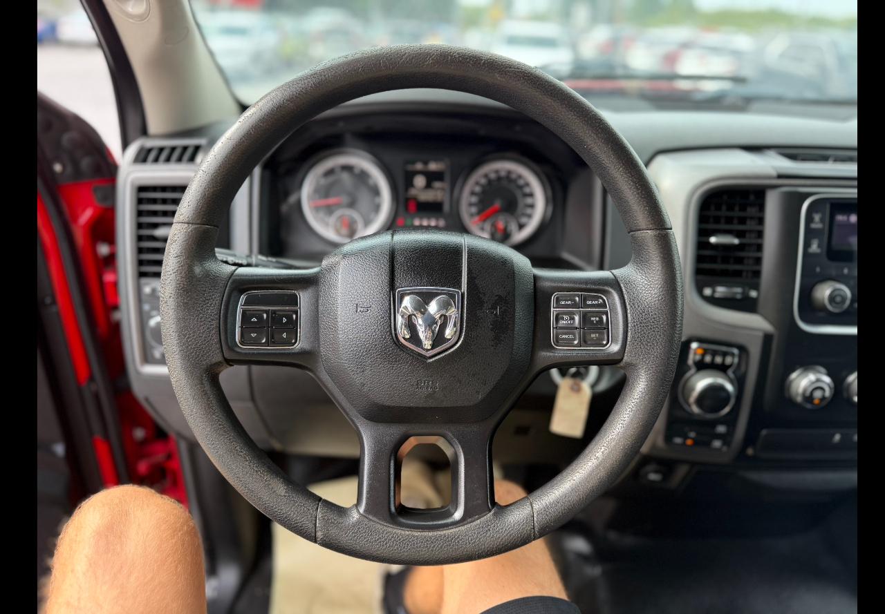 RAM 1500 Classic Tradesman Quad Cab 4WD 2019