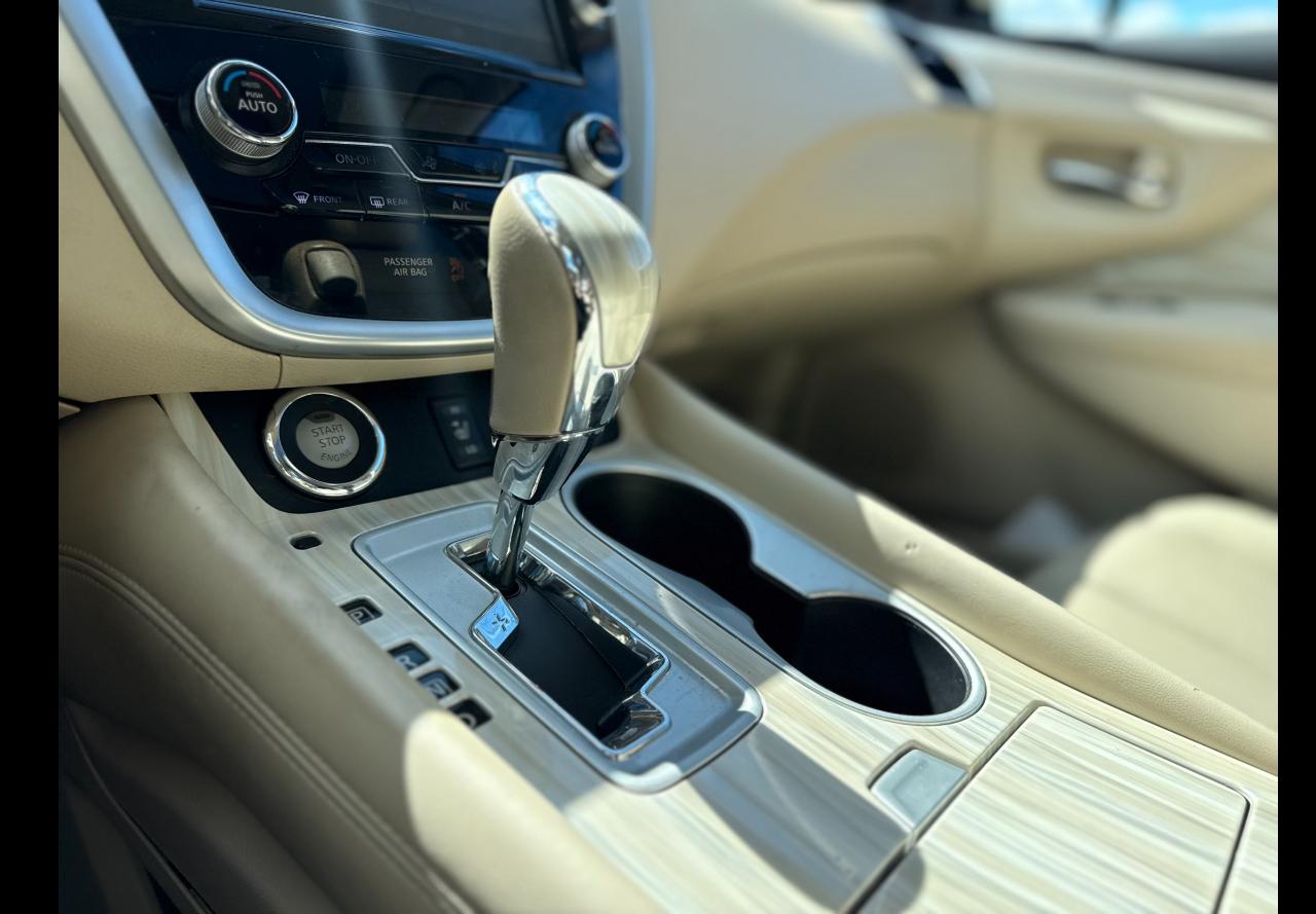 Nissan Murano SV AWD 2015