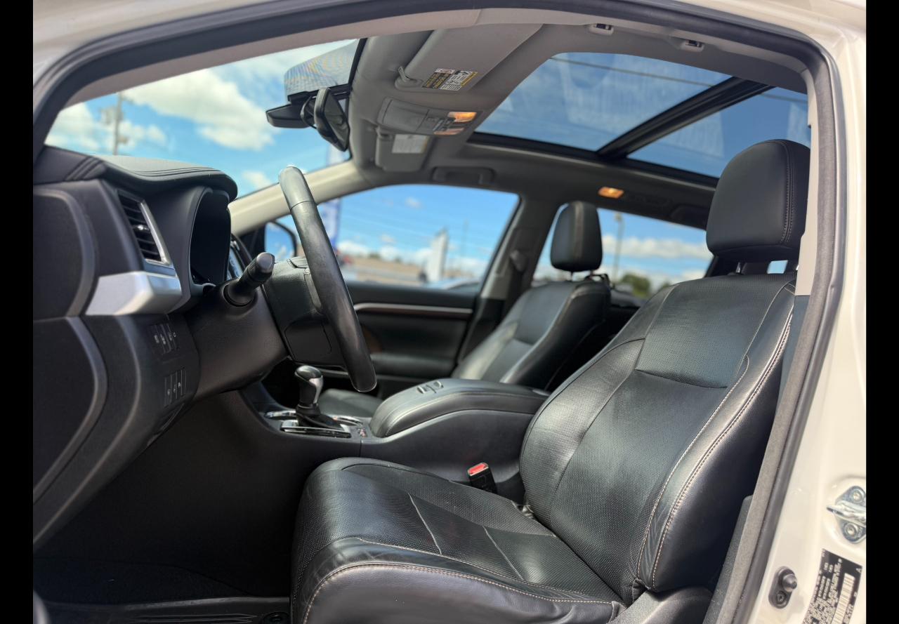 Toyota Highlander Limited AWD V6 2015