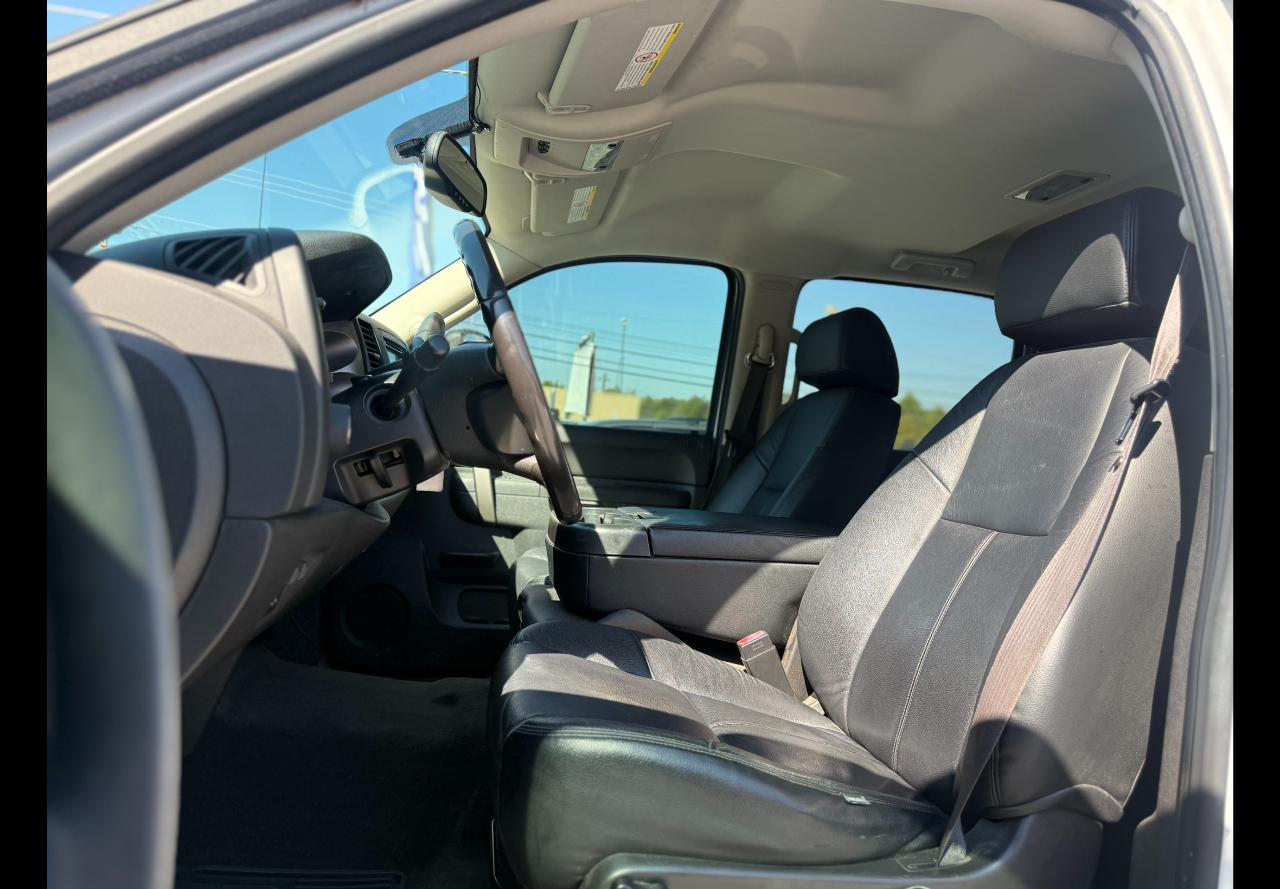 Chevrolet Silverado 2500HD LT Crew Cab 4WD 2011