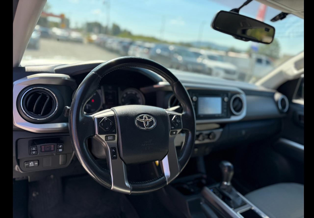 Toyota Tacoma SR5 Double Cab Long Bed V6 6AT 2WD 2017