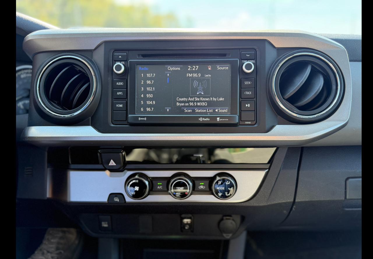 Toyota Tacoma SR5 Double Cab Long Bed V6 6AT 2WD 2017