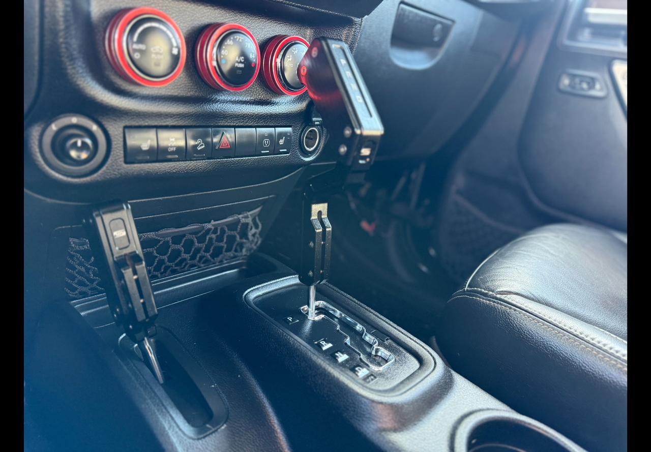 Jeep Wrangler Unlimited Rubicon 4WD 2015