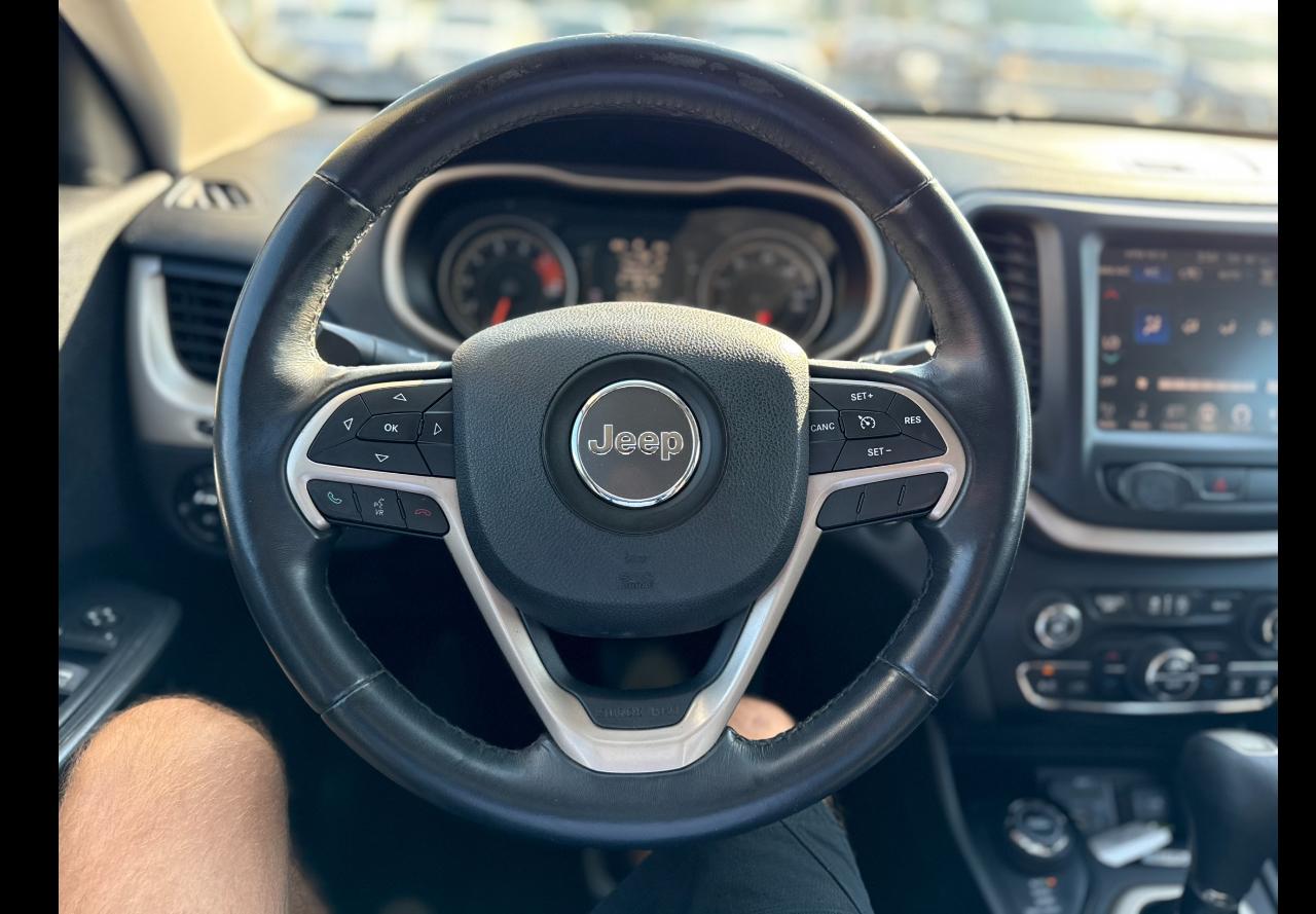 Jeep Cherokee Latitude 4WD 2016