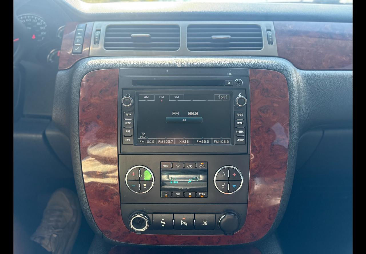 Chevrolet Avalanche LTZ 2WD 2010