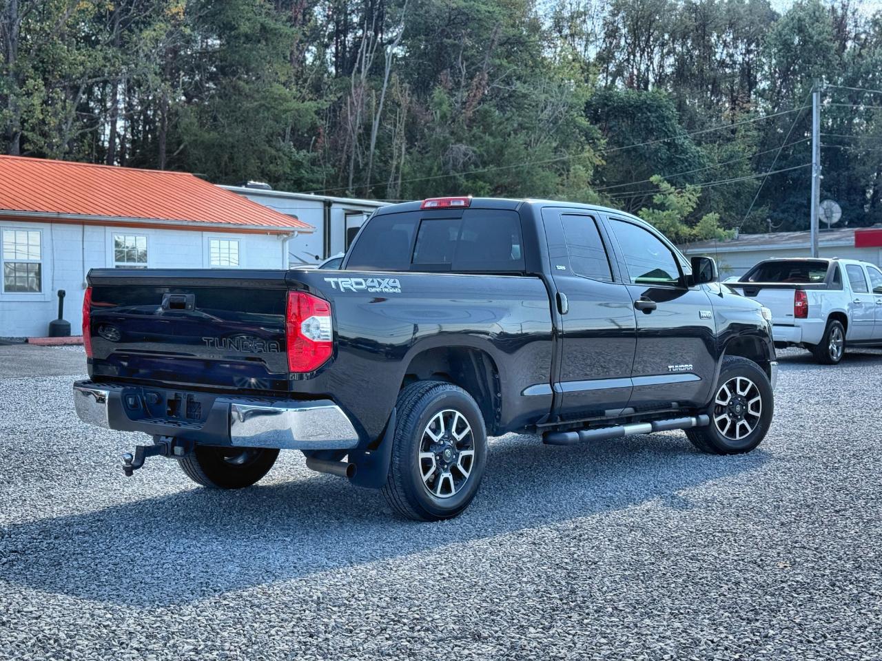 Toyota Tundra  2018