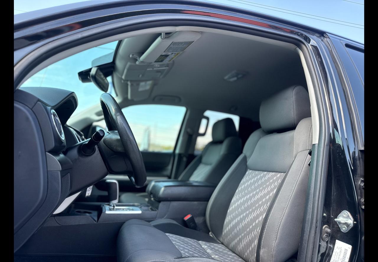 Toyota Tundra  2018