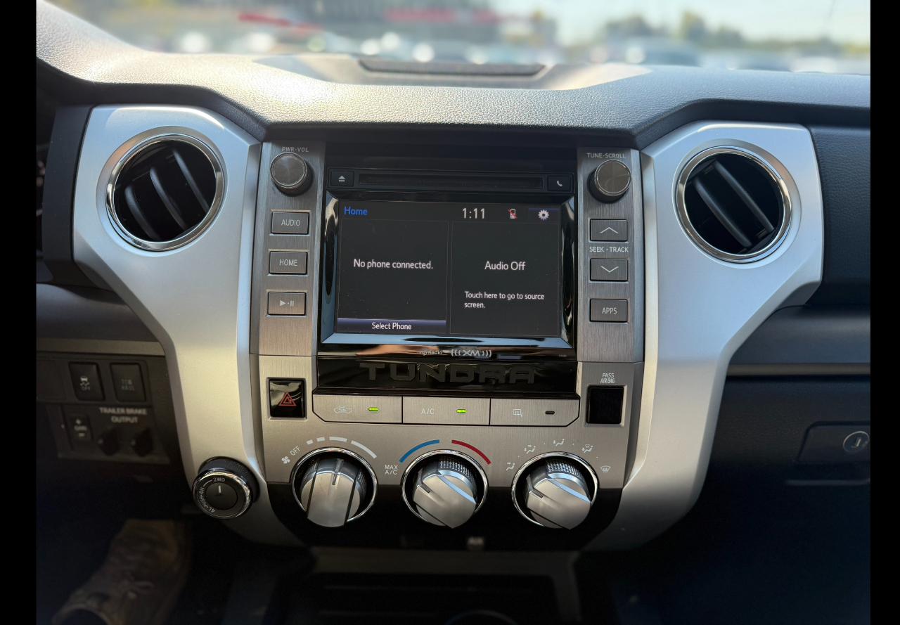 Toyota Tundra  2018