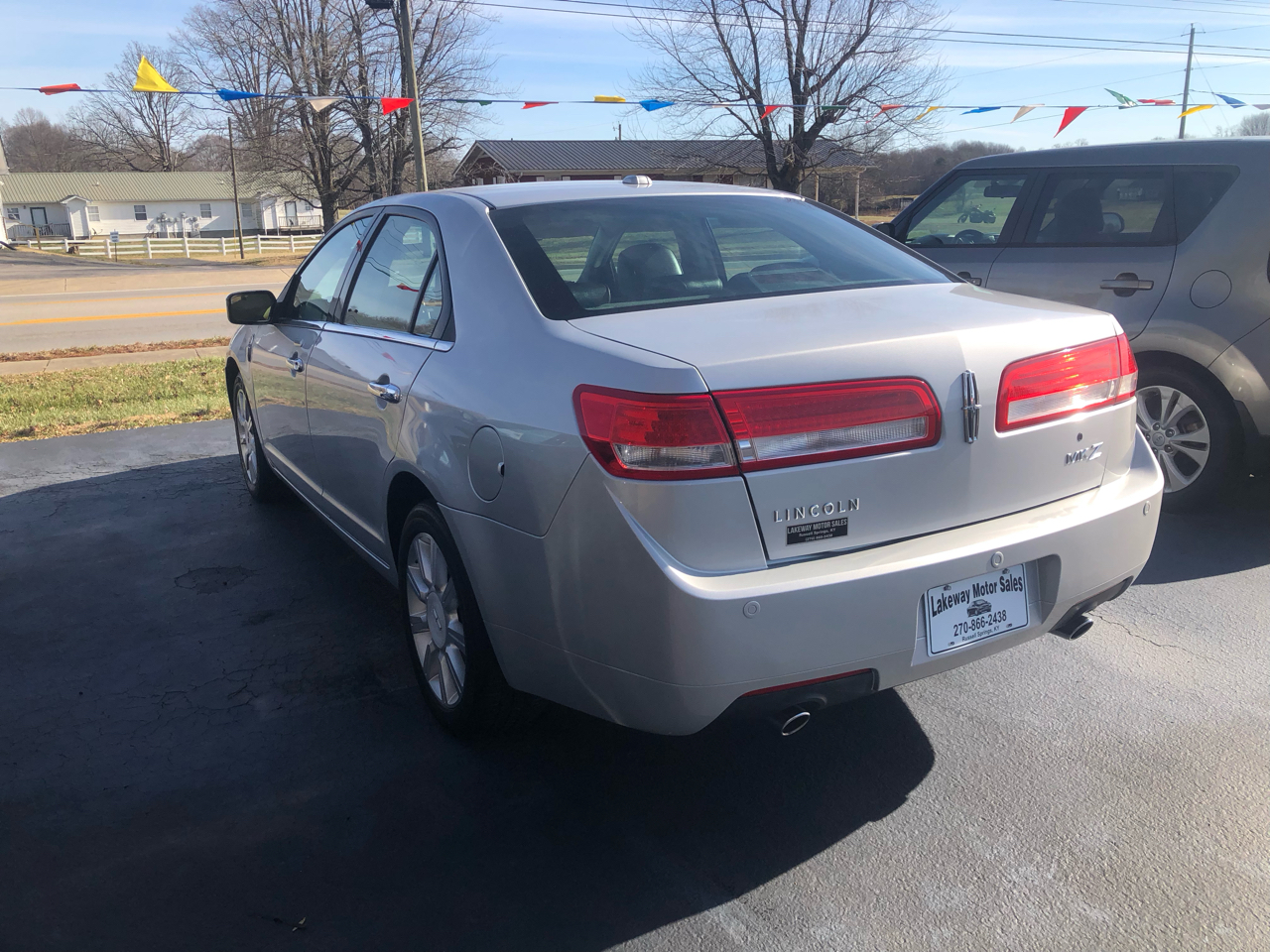 Lincoln MKZ FWD 2010