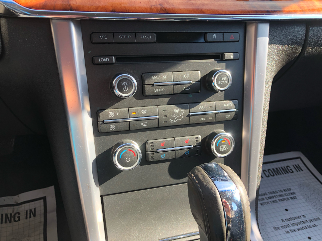 Lincoln MKZ FWD 2010