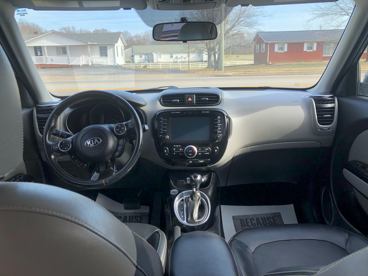 Kia Soul + w/Signature 2.0 Special Edition 2016